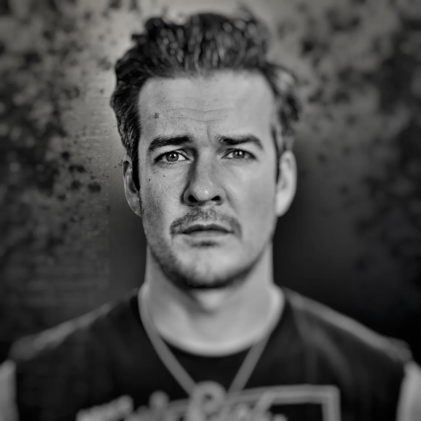 JARED PETTEYS SERVES ‘PASS THE BOTTLE’ LEADING TO FULL LENGTH LP